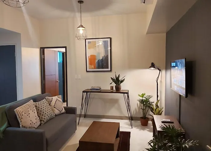 Aparthotel Modern 1br Unit Manila