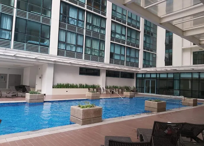 Modern 1br Unit *