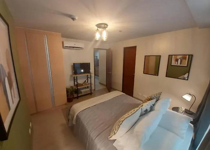 Aparthotel Modern 1br Unit Manila
